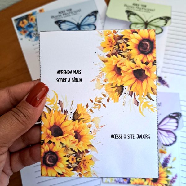 KIT DIGITAL DE ENVELOPE FLORAL COM BORBOLETA VAZADA - AQUI TEM BOAS NOTÍCIAS - Imagem 11