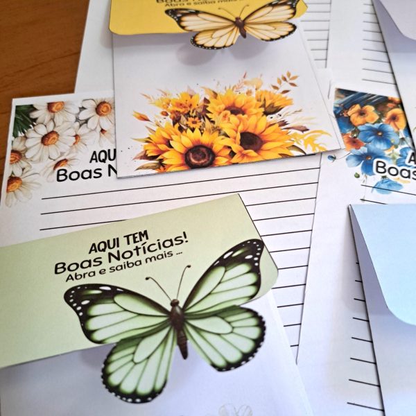 KIT DIGITAL DE ENVELOPE FLORAL COM BORBOLETA VAZADA - AQUI TEM BOAS NOTÍCIAS - Imagem 3